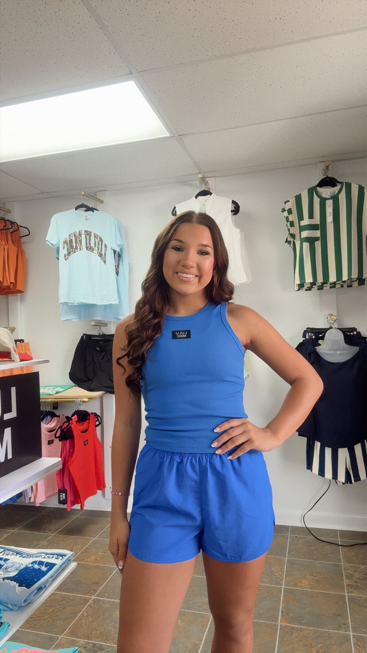 Lulu Mac -SHORT ROYAL