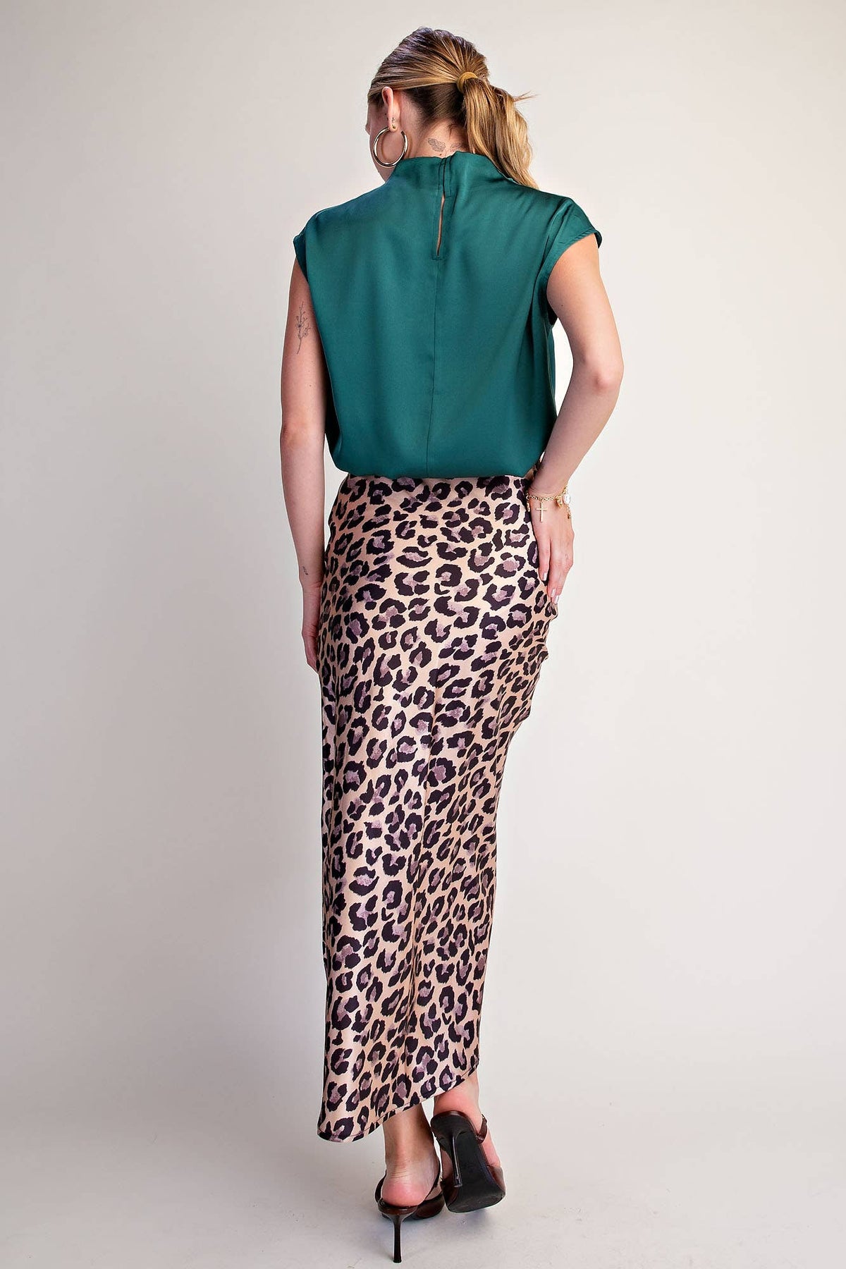 Cowl Neck  Sleeveless Satin Top