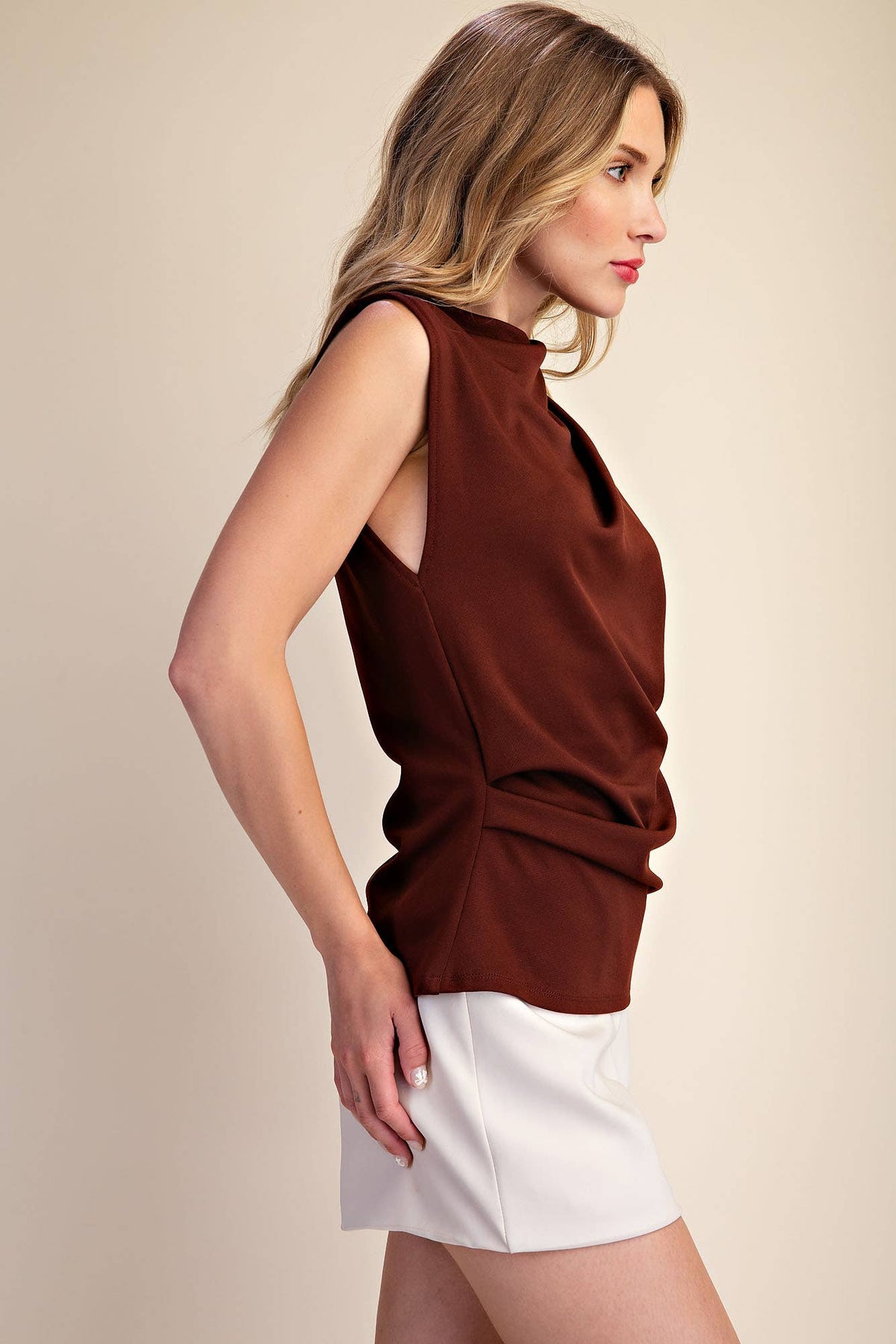 Straight Neckline Asymmetric Sleeveless Top