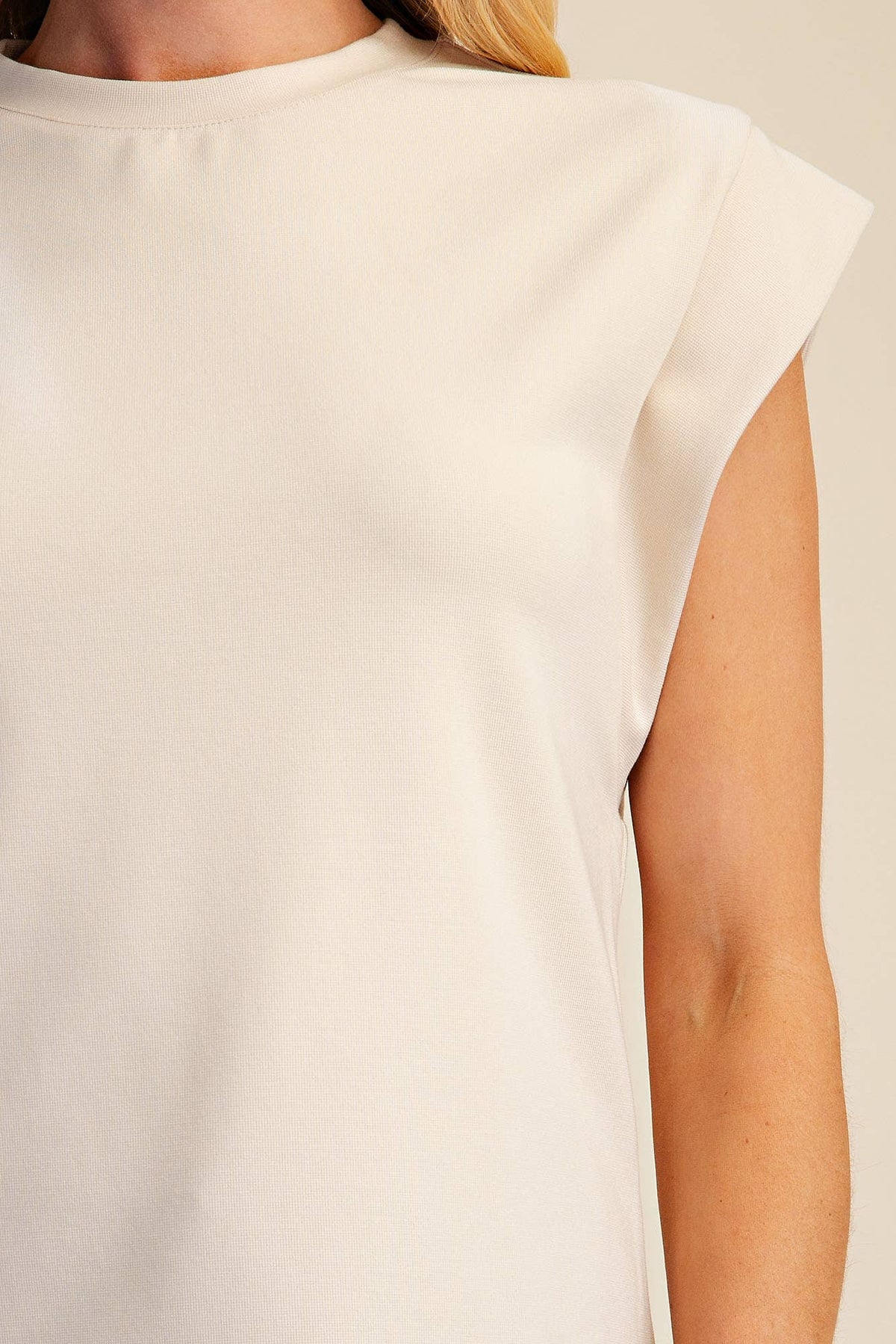 Round Neck Drop Shoulder Pullover Top