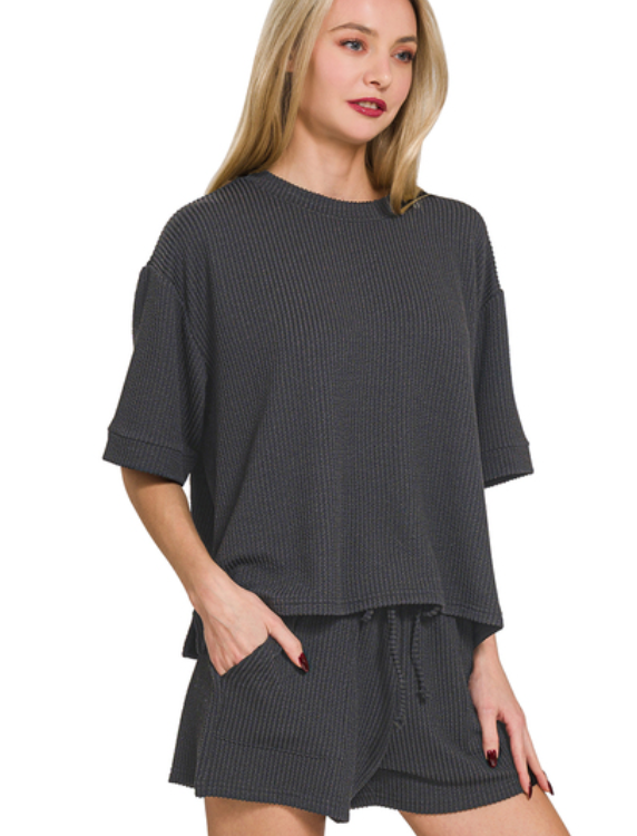 Black ribbed set
