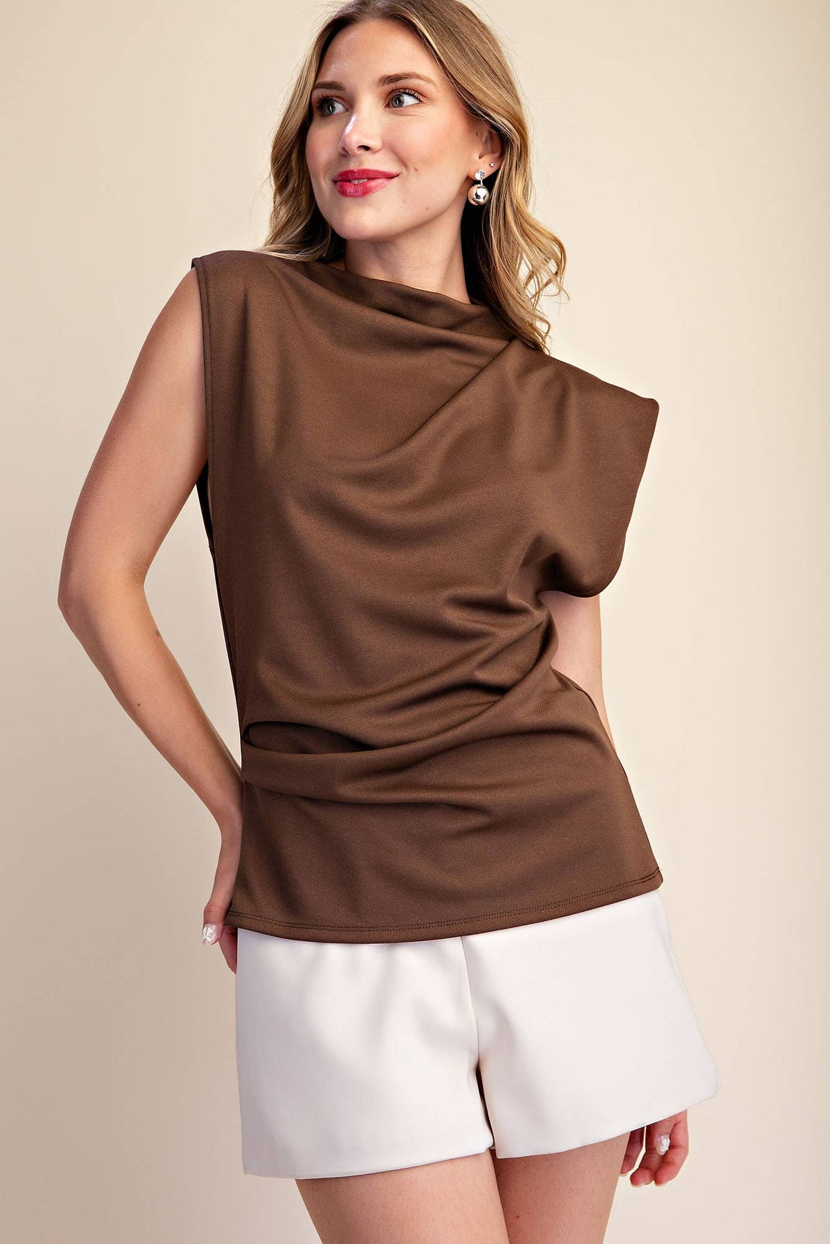 Straight Neckline Asymmetric Sleeveless Top