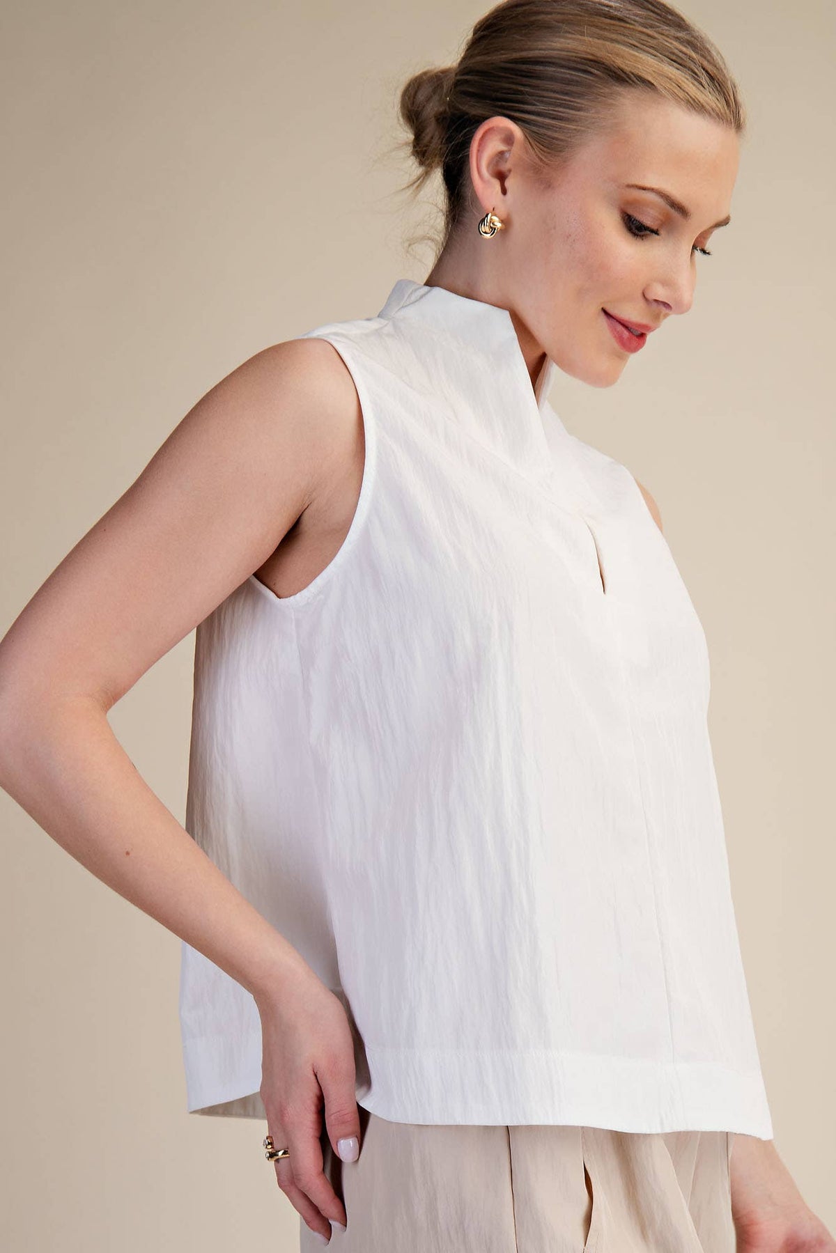 Stand Collar Slit V-Neck Sleeveless Top
