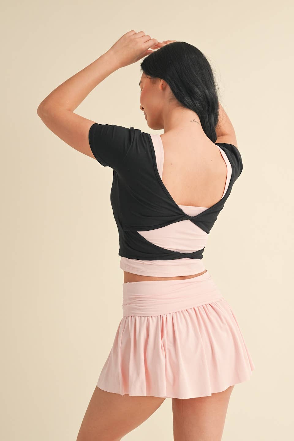 Black Twist Back Short Sleeve Top